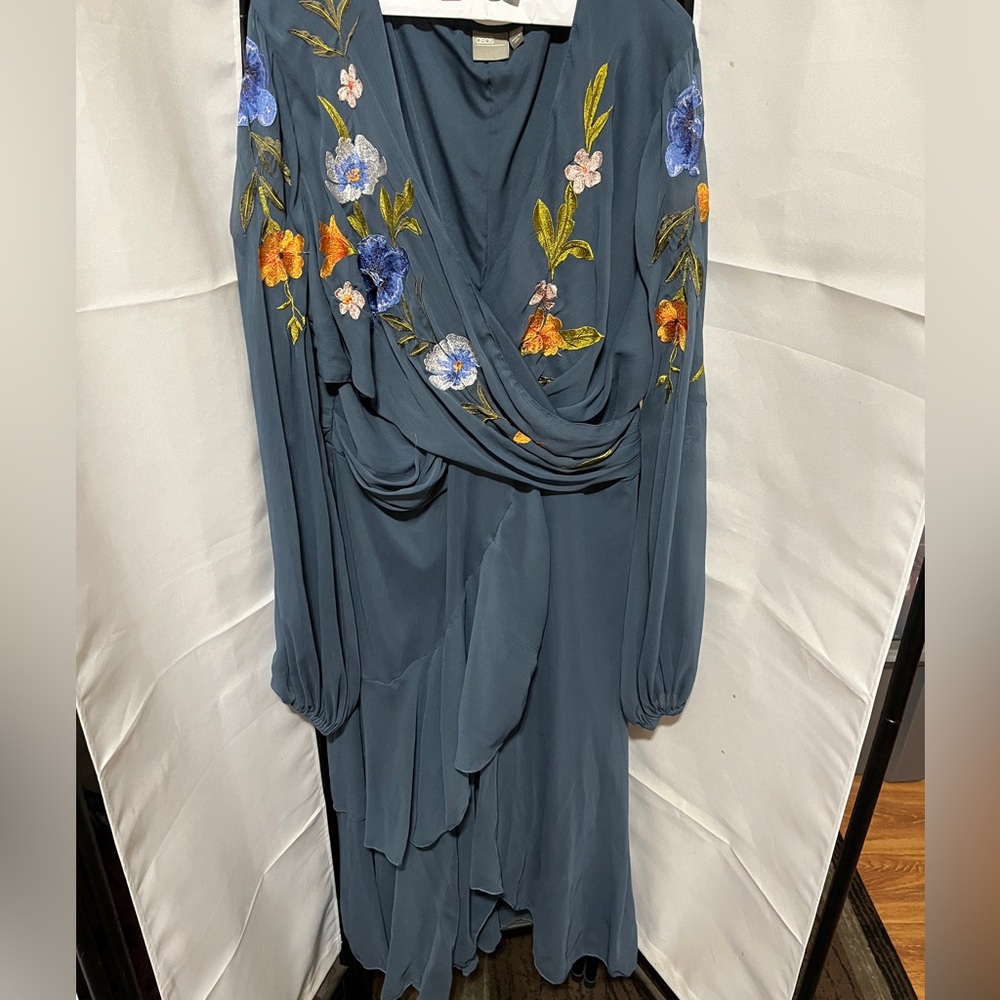 Beautiful blue dress with embroidered flowers